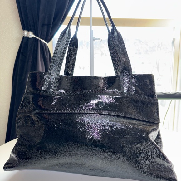 Kate Spade New York Black Patent Leather Bow Tote Shoulder Bag - Picture 6 of 10